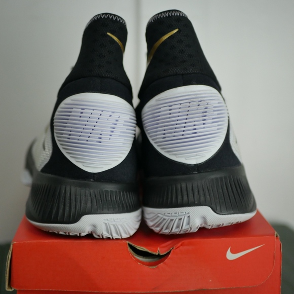 2016 Nike Zoom Hyperrev - Picture 4 of 7